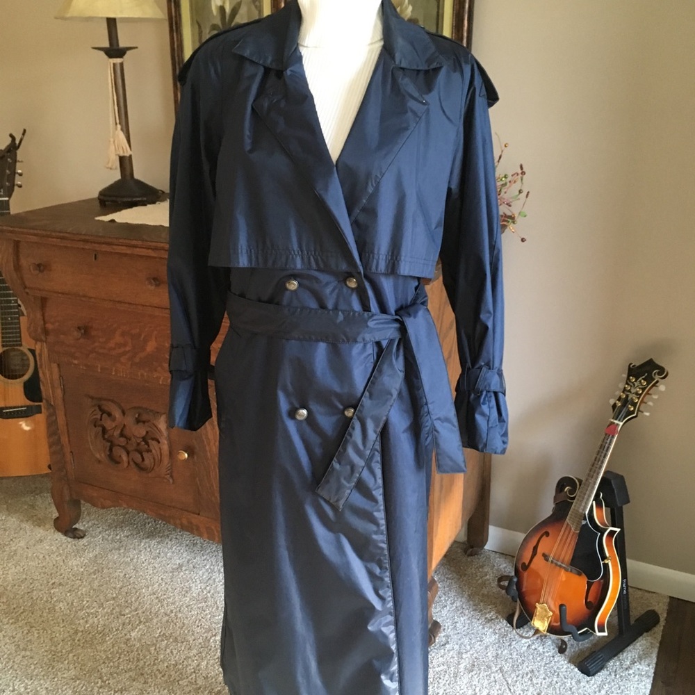 Rain coat